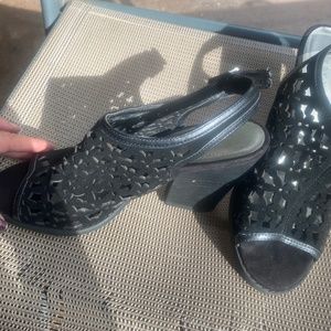 Ladies shoes